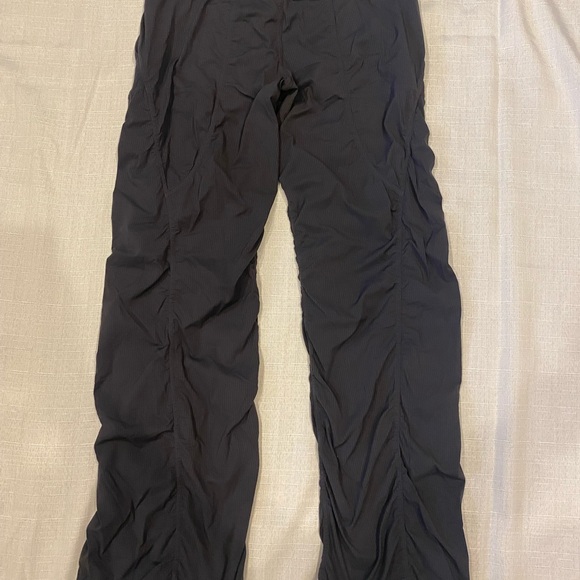 Lululemon Athletica - Picture 4 of 4